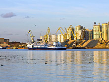 Берега Москвы-реки застроят транспортными и коммерческими объектами, агентство недвижимости в Киеве