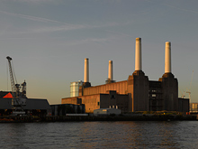 В Лондоне продается электростанция, украсившая альбом Pink Floyd